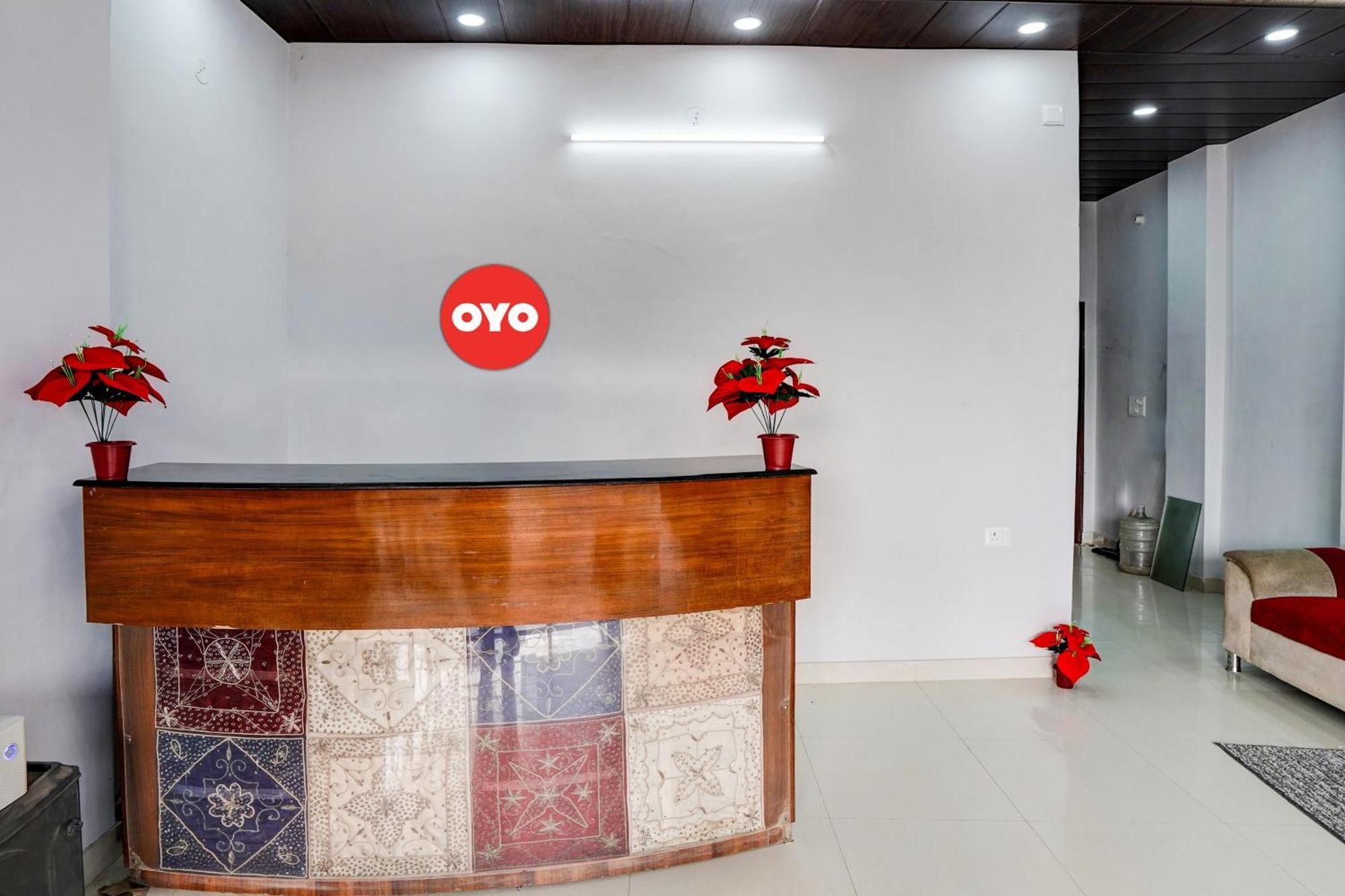 Oyo Flagship Evergreen Tower Hotel Ghaziabad Eksteriør billede